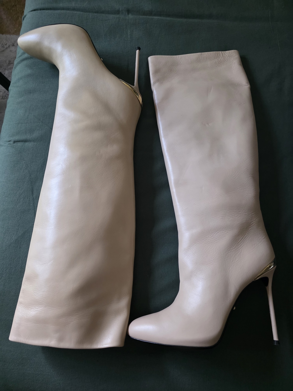 Roberto Cavalli Knee High Stiletto Boots in Light Taupe